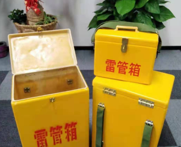 源汇玻璃钢雷管箱有哪些特点